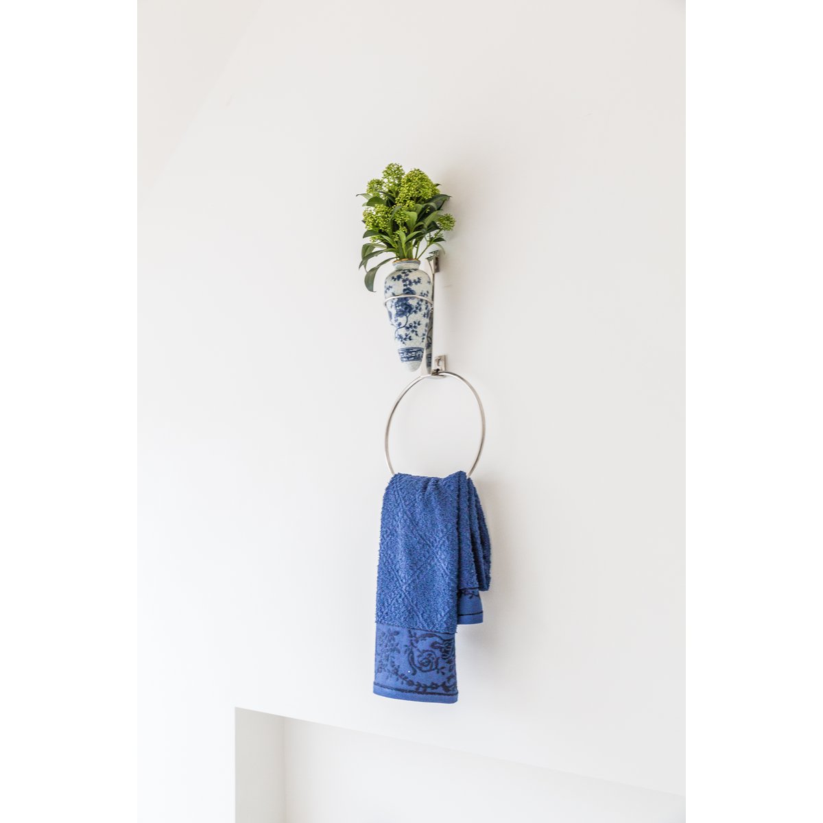 Alua Torenhanger