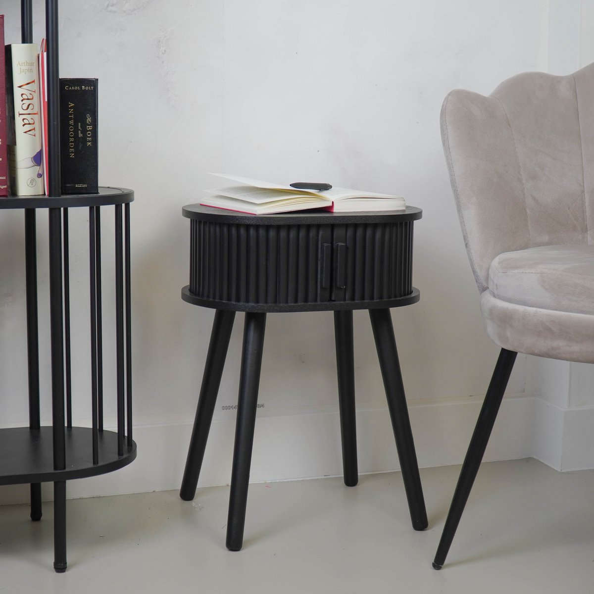 Slat Slide Bijzettafel - Zwart - Klein