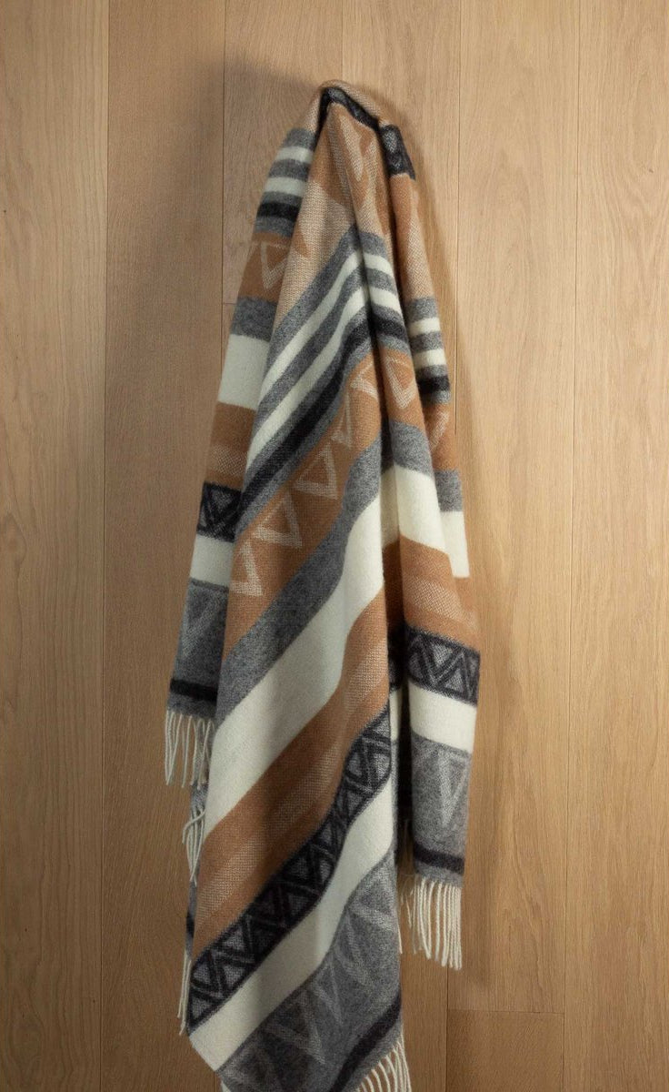 Triangel Deken - Bruin