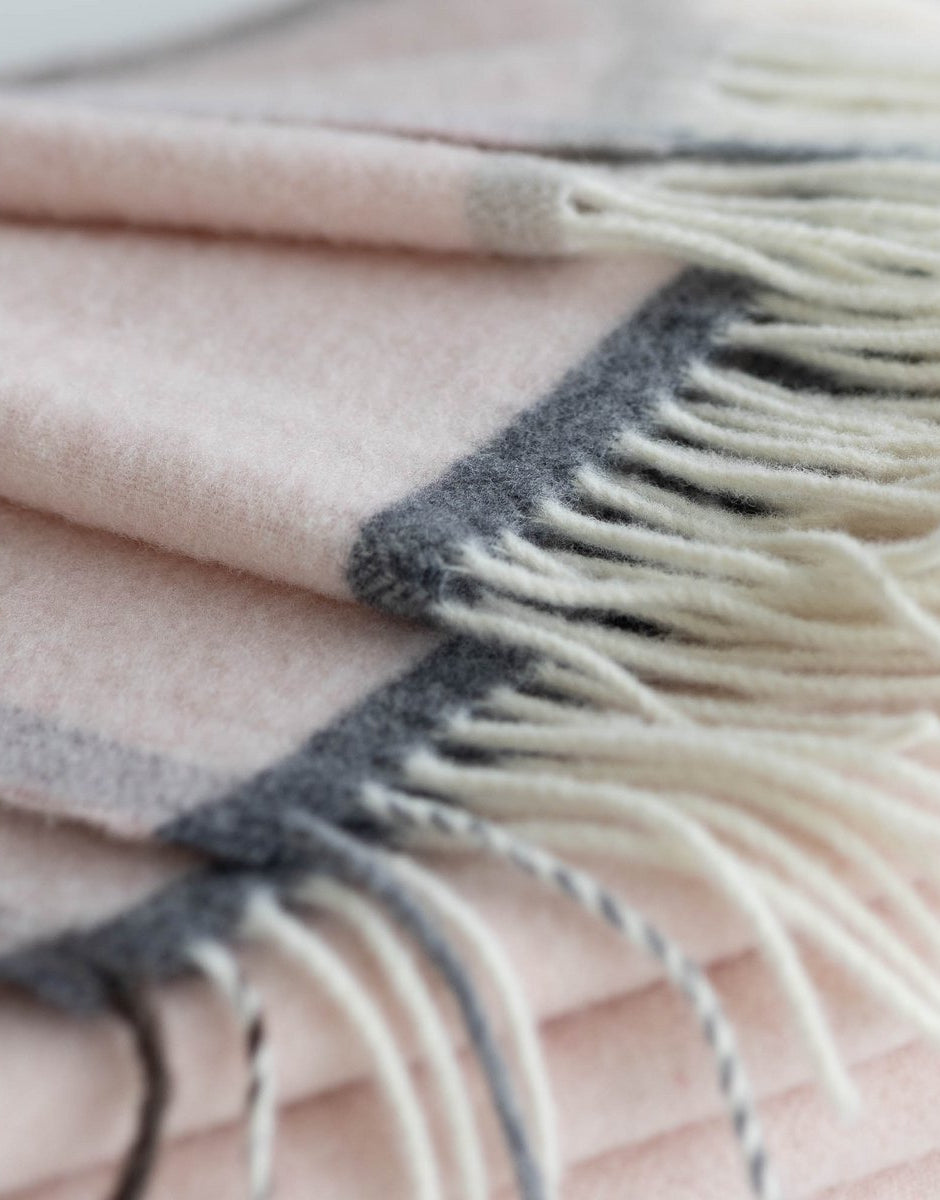 Milano Throwd Deken - Rosa Orlo